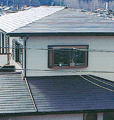 平形ストレート葺(コロニアル)